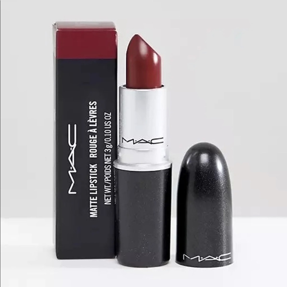 MAC Lipstick Diva